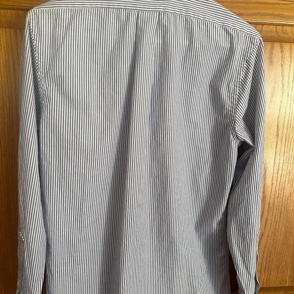 Brooks Brothers Men's White and Blue Striped Button Down Shirt - Picture 5 of 5